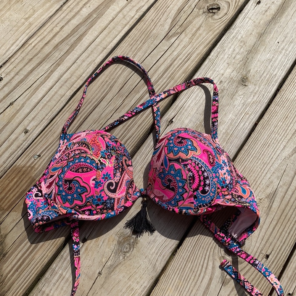 Bikini top